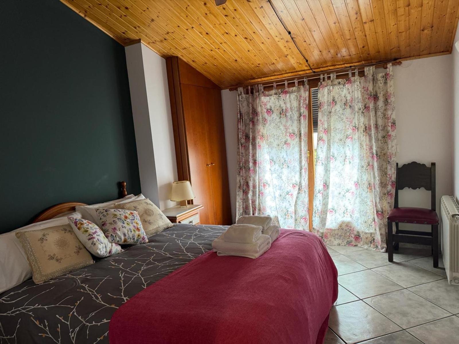 La Fusteria Del Casat Apartment Sarroca de Bellera Ngoại thất bức ảnh