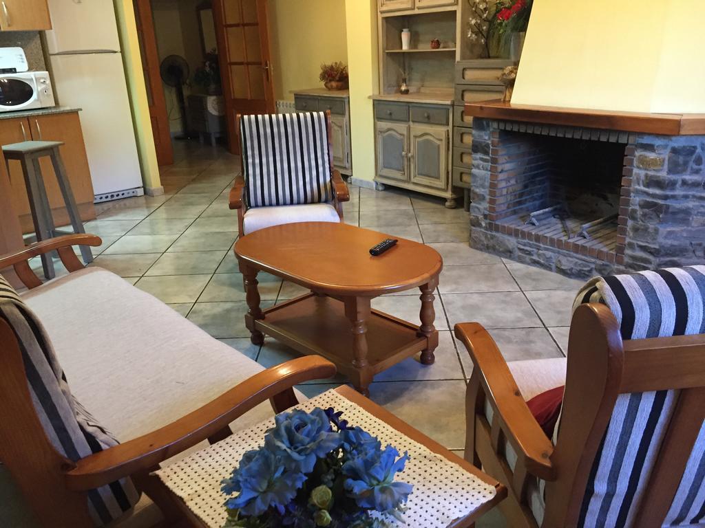 La Fusteria Del Casat Apartment Sarroca de Bellera Ngoại thất bức ảnh