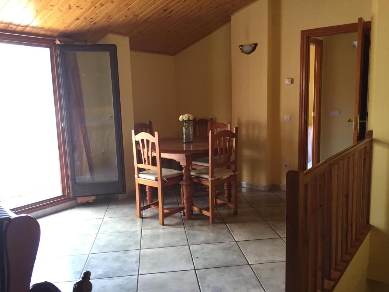 La Fusteria Del Casat Apartment Sarroca de Bellera Ngoại thất bức ảnh