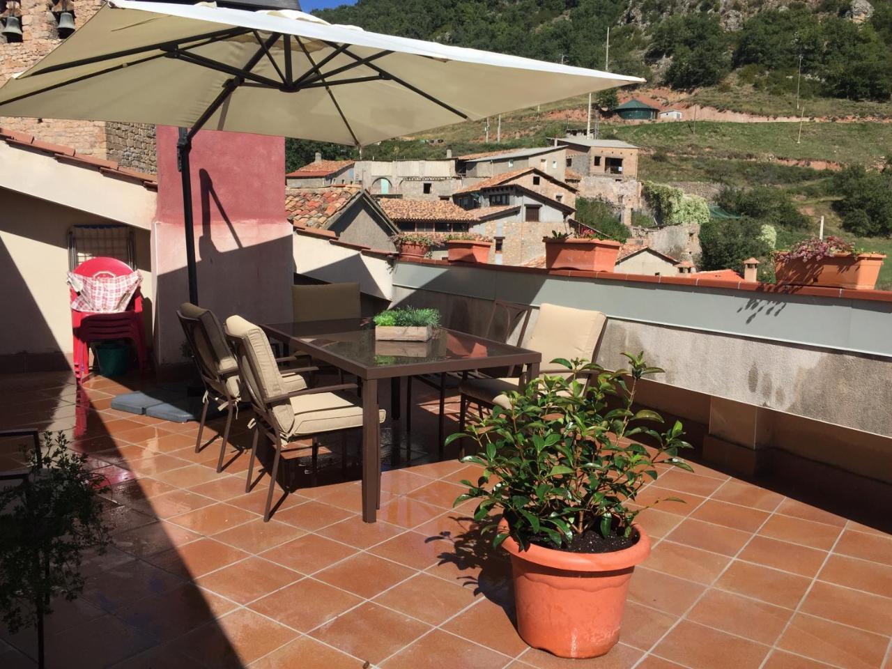 La Fusteria Del Casat Apartment Sarroca de Bellera Ngoại thất bức ảnh