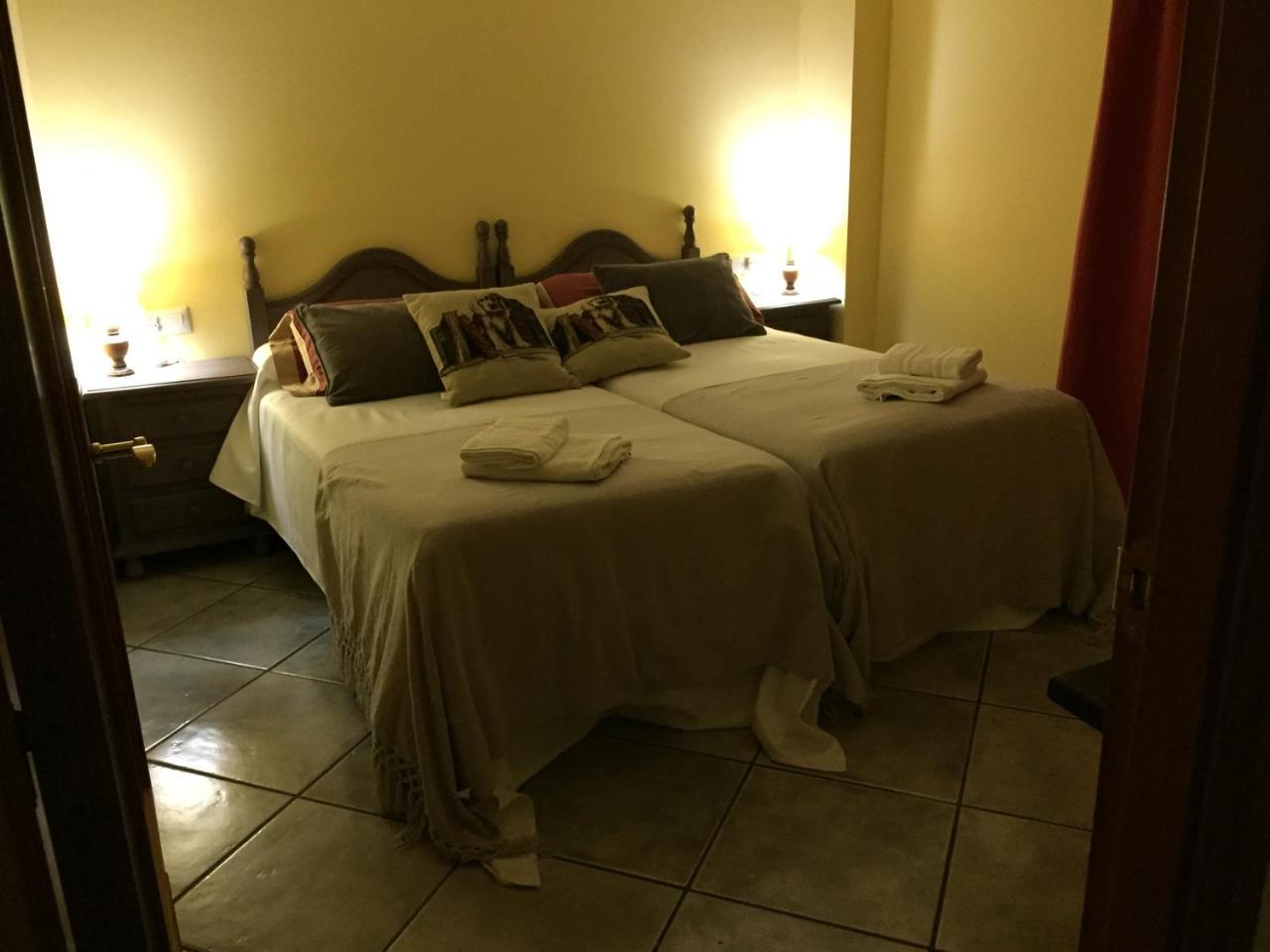 La Fusteria Del Casat Apartment Sarroca de Bellera Ngoại thất bức ảnh