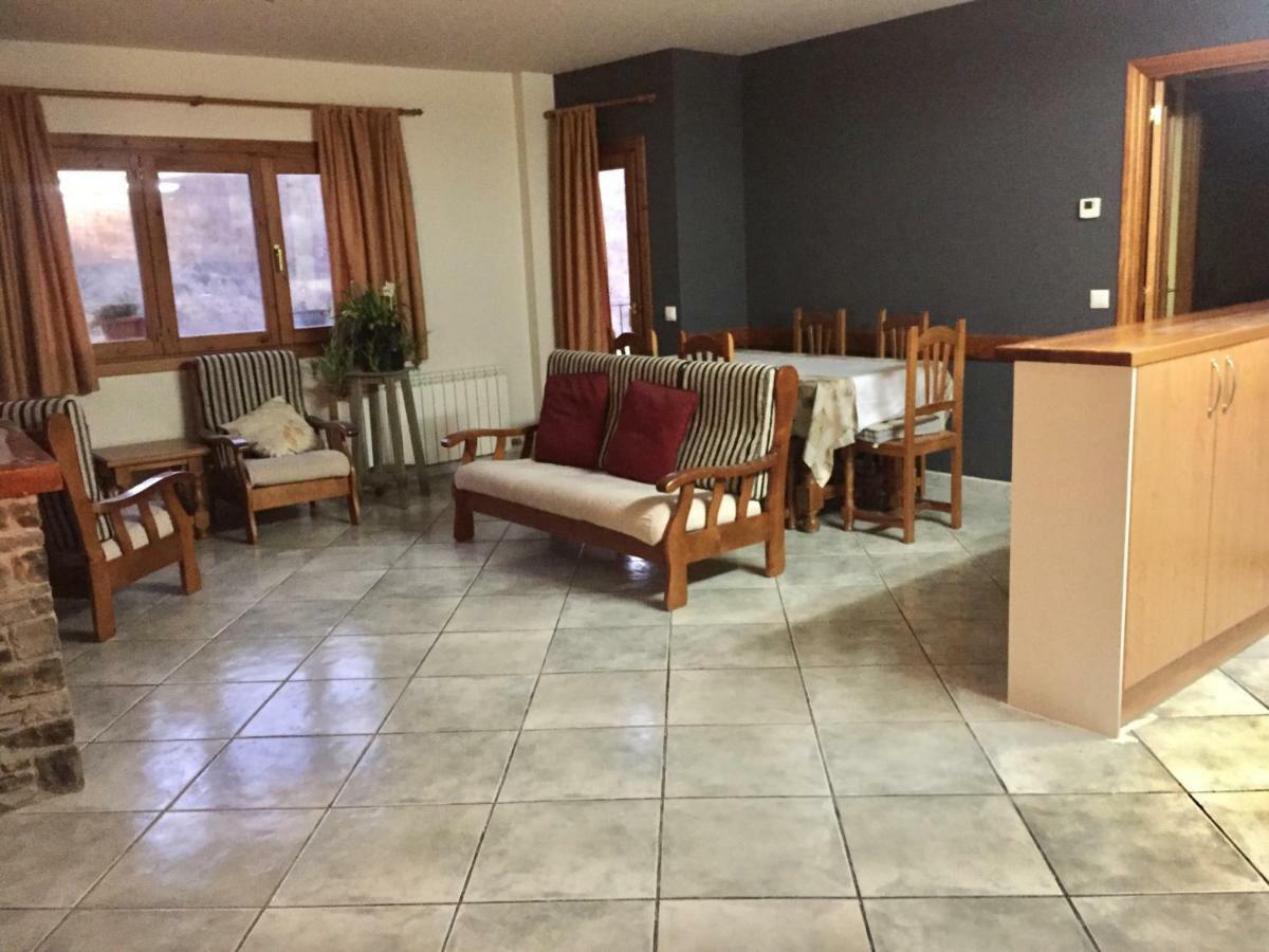 La Fusteria Del Casat Apartment Sarroca de Bellera Ngoại thất bức ảnh